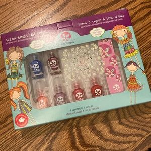 Water-based Nail Polish Set